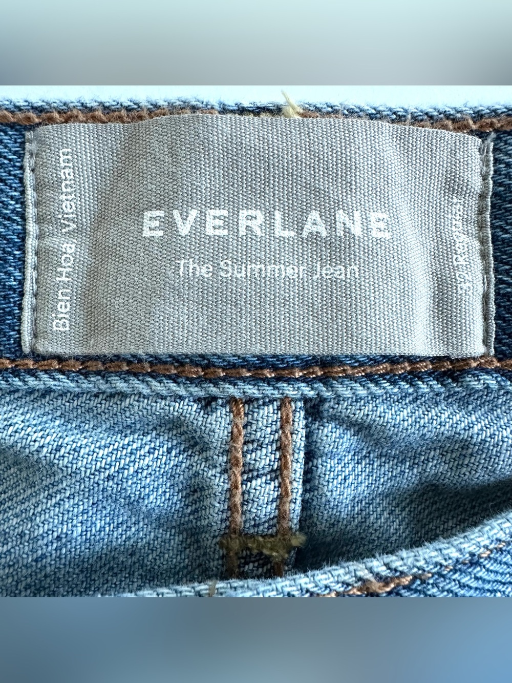 Everlane The Summer Jean in Vintage Light Blue | 32 | GUC - Picture 6 of 15